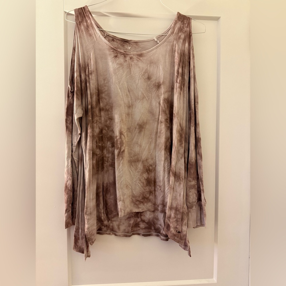 American Eagle Soft & Sexy Cold Shoulder Tie-Dye Long Sleeve Top – XL